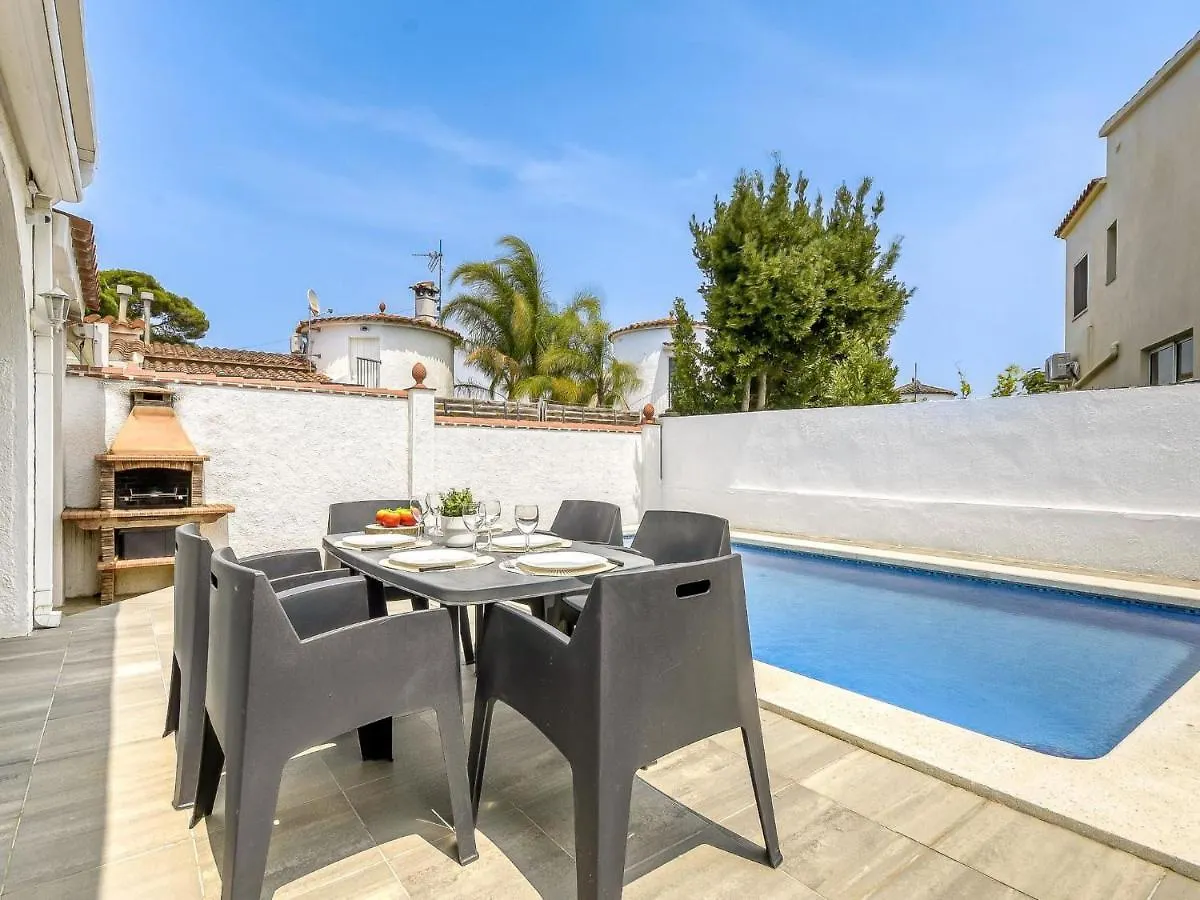 Holiday Home Luna By Interhome Empuriabrava